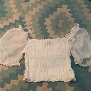 Sheer puff sleeve top!